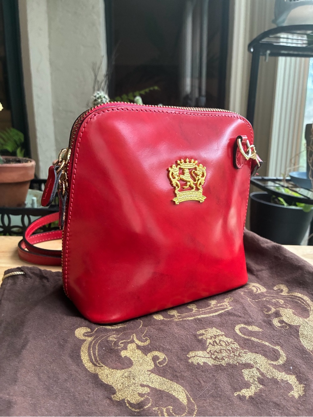 Pratesi Firenze Italian Cherry Red Leather Crossbody Bag - Picture 4 of 16
